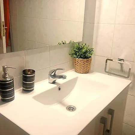 Refugio De Estilo Y Tranquilidad En La Laguna De Membrillosuites *