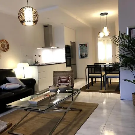 Refugio De Estilo Y Tranquilidad En La Laguna De Membrillosuites *