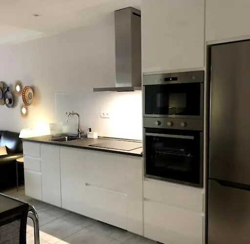 Laurel Laguna Membrillosuites Collection דירה לה לגונה