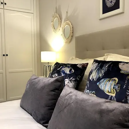 Laurel Laguna Membrillosuites Collection Сан-Кристобаль-де-Ла-Лагуна