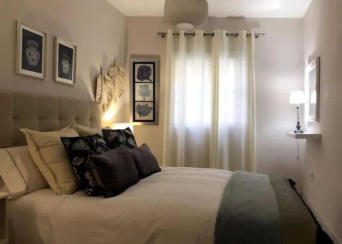 Laurel Laguna Membrillosuites Collection Apartman