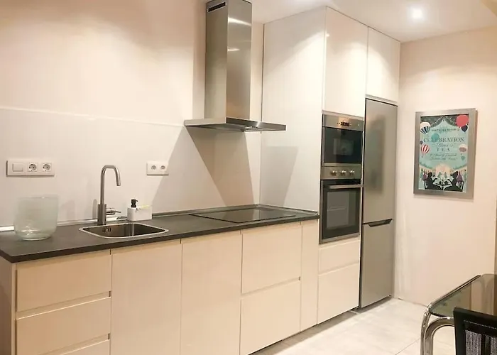 Laurel Laguna Membrillosuites Collection *